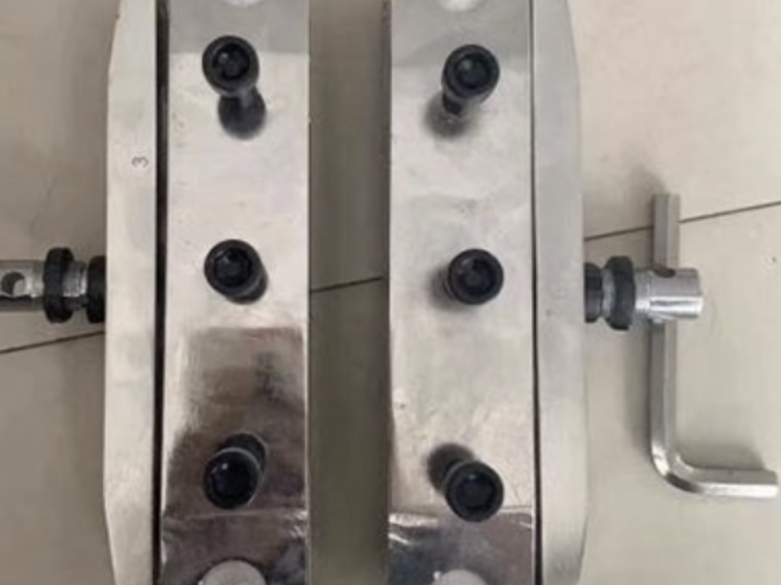 二连浩特铁路试验仪器助力未来交通